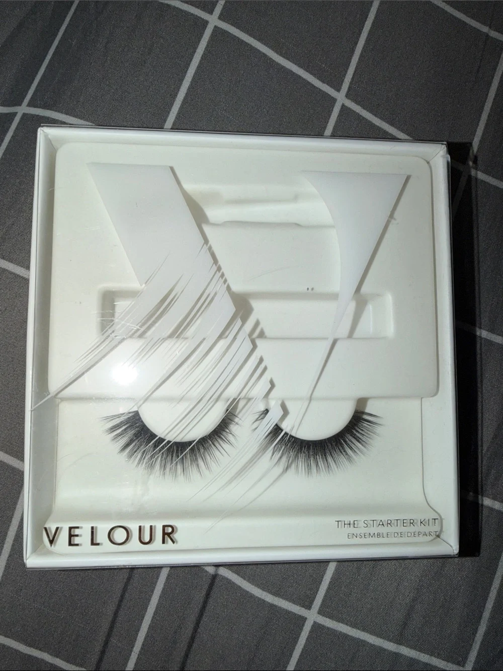 NEW - Velour lashes (one set) *ONLY lashes*